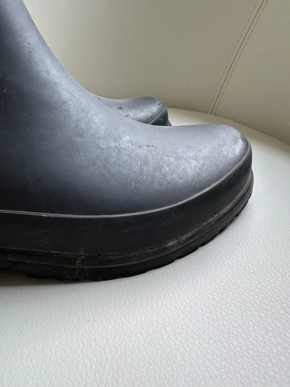 Sperry Black Tall Preppy Rain Boots in Size 8